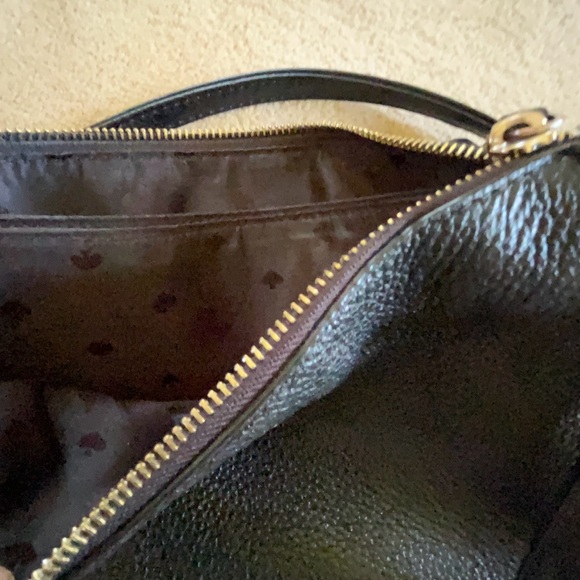 Kate Spade crossbody black pebbled soft leather. Top zip closure. 10” 7”. - Picture 3 of 8